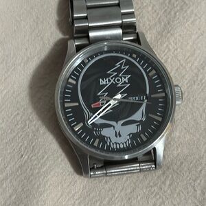 Nixon Grateful Dead Steal Your Face Watch